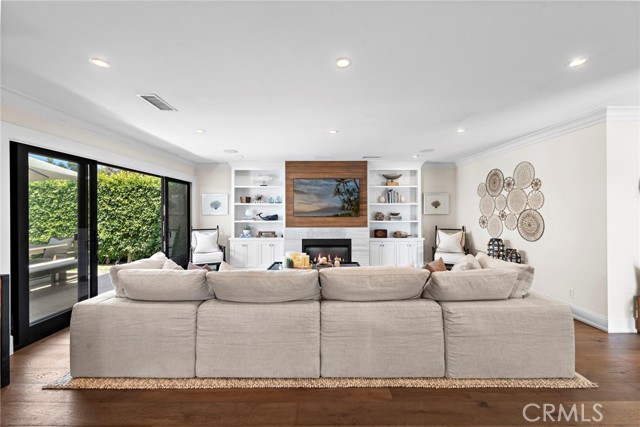 1300 Santanella Terrace, Corona Del Mar (newport Beach), California 92625, 3 Bedrooms Bedrooms, ,3 BathroomsBathrooms,Residential,For Sale,1300 Santanella Terrace,CRNP24012218