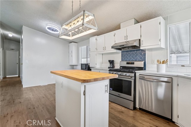 Detail Gallery Image 5 of 19 For 2717 E Arrow Hwy #21, La Verne,  CA 91750 - 3 Beds | 2 Baths