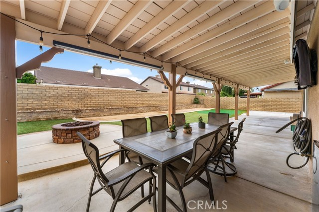 4122 Rainer, Lancaster CA: https://media.crmls.org/medias/de40c20a-31e6-4d6b-985f-6d7a05fd193a.jpg