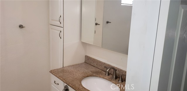 7762 Cora Drive, Lucerne CA: https://media.crmls.org/medias/de418488-91ba-4bba-ba5d-b0d896731992.jpg
