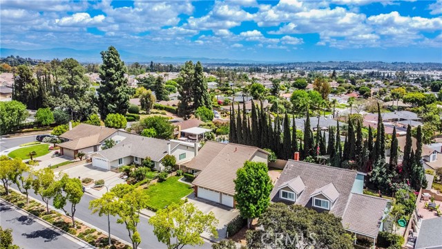 976 Northwood Avenue, Brea CA: https://media.crmls.org/medias/de418dfb-310f-4d0f-8565-fb6a342c080f.jpg