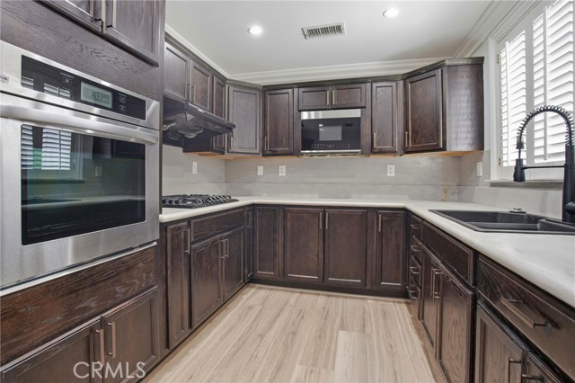 Detail Gallery Image 20 of 39 For 2260 Cazador Dr, Los Angeles,  CA 90065 - 2 Beds | 1 Baths