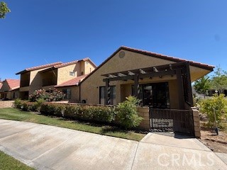 Detail Gallery Image 3 of 25 For 19218 Elm Dr, Apple Valley,  CA 92308 - 2 Beds | 2 Baths