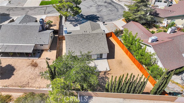 14463 Birchwood Drive, Hesperia CA: https://media.crmls.org/medias/de42e224-c4dc-4a1a-ad5b-a1186058864e.jpg