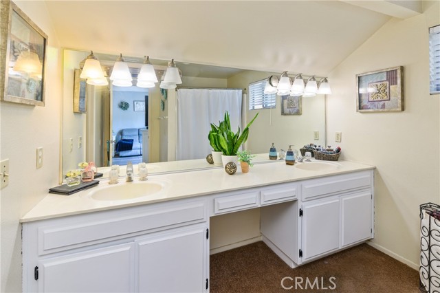 Detail Gallery Image 21 of 47 For 4511 Feather River Rd, Corona,  CA 92878 - 3 Beds | 2/1 Baths