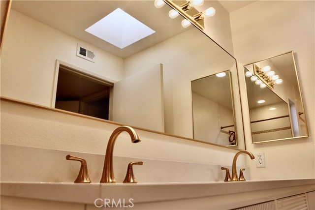 Detail Gallery Image 16 of 24 For 1151 Pine St #B,  South Pasadena,  CA 91030 - 3 Beds | 3 Baths