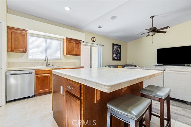 Image 23 of 71 For 2245 Holly Drive