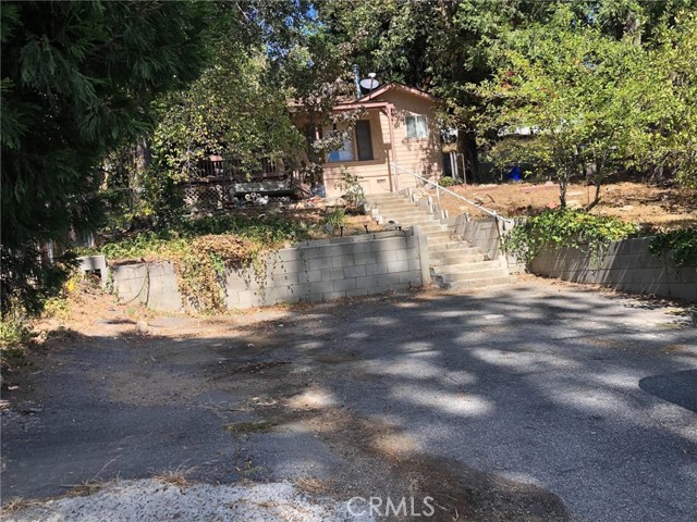 23792 Springwater, Crestline, CA 92325