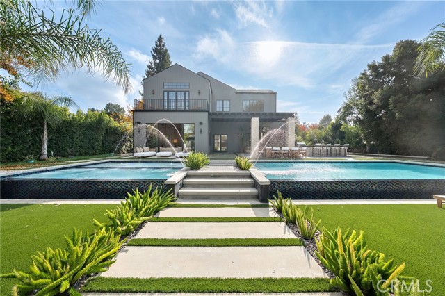 Detail Gallery Image 26 of 56 For 20511 Wells Dr, Woodland Hills,  CA 91364 - 6 Beds | 6/1 Baths