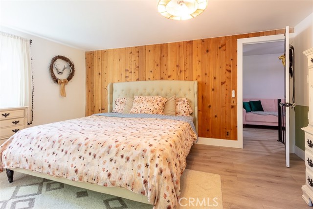 Detail Gallery Image 19 of 33 For 220 Oak Dr., Lake Arrowhead,  CA 92352 - 3 Beds | 2 Baths