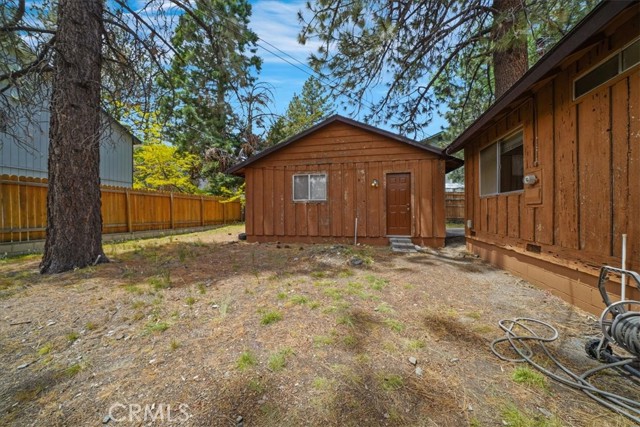 Detail Gallery Image 20 of 26 For 951 Snowbird Rd, Wrightwood,  CA 92397 - 2 Beds | 1 Baths
