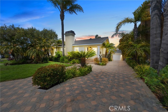 2417 Burritt Avenue, Redondo Beach, California 90278, 3 Bedrooms Bedrooms, ,2 BathroomsBathrooms,Residential,Sold,Burritt,SB23069704