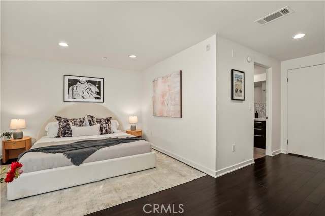 Detail Gallery Image 27 of 43 For 4005 Monroe St #8,  Los Angeles,  CA 90029 - 2 Beds | 2/1 Baths