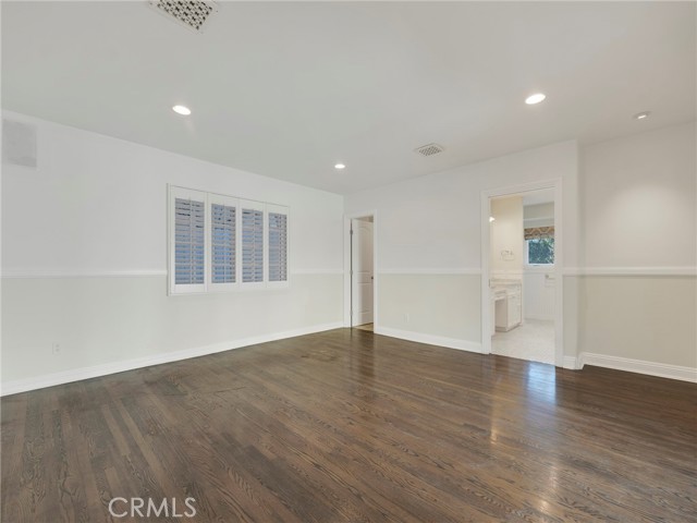 Detail Gallery Image 16 of 33 For 4231 Stern, Sherman Oaks,  CA 91423 - 4 Beds | 3 Baths