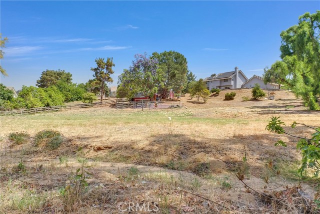 18623 Chickory Drive, Riverside CA: https://media.crmls.org/medias/de483f54-c0a3-483b-984e-92c71de54ef7.jpg