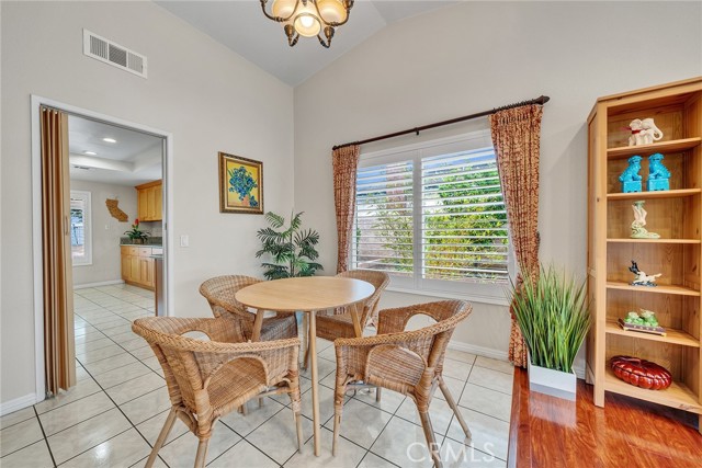 19545 Quicksilver Lane, Rowland Heights CA: https://media.crmls.org/medias/de48fa06-3de0-4951-bb3d-ec323c1a88cf.jpg