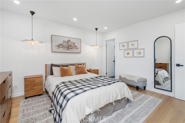 Detail Gallery Image 6 of 31 For 20134 Leadwell St. #218,  Winnetka,  CA 91306 - 3 Beds | 2 Baths