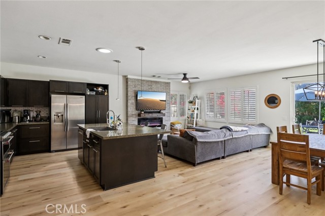 Detail Gallery Image 13 of 37 For 7136 Stockton Dr, Corona,  CA 92880 - 3 Beds | 2 Baths