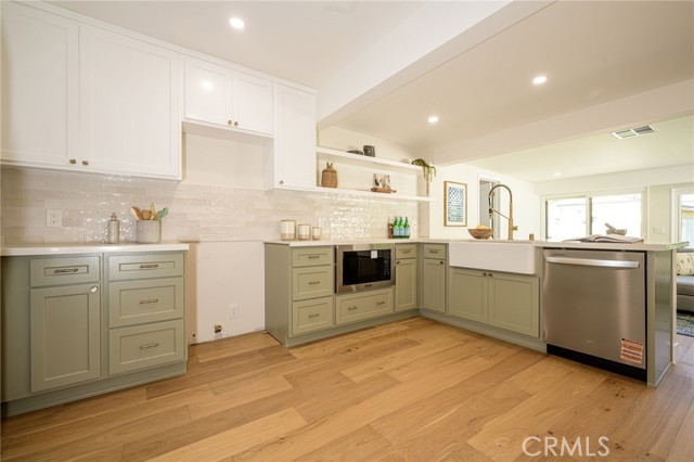 Detail Gallery Image 10 of 34 For 22951 Walnut St, Torrance,  CA 90501 - 3 Beds | 2 Baths