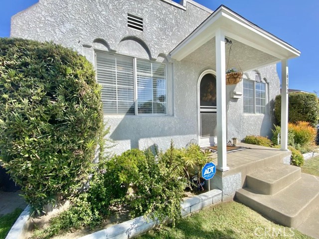 6152 Gundry Ave, Long Beach, CA 90805