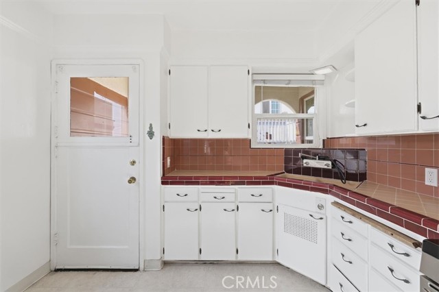 315 33rd, Manhattan Beach, California 90266, 2 Bedrooms Bedrooms, 0 ,2 BathroomsBathrooms,Residential,For Sale,33rd,0,SB26105539