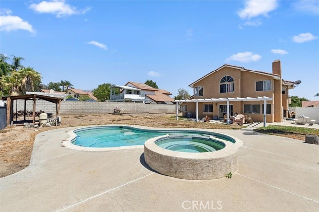 7524 Sunny Ridge, Highland CA: https://media.crmls.org/medias/de4bff8b-5dec-4c34-9b1d-9b8ab7d6f4e2.jpg
