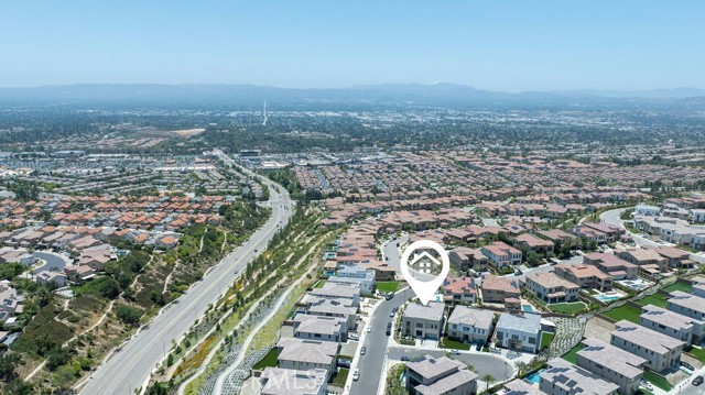 20042 W Mersey Lane, Porter Ranch CA: https://media.crmls.org/medias/de4cabaf-aa9f-4b9a-bd01-831b30d5d6f9.jpg