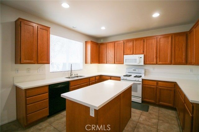 28782 Vela Drive, Menifee CA: https://media.crmls.org/medias/de4ce690-d0ad-42c3-bd3f-f4231dcea9a5.jpg
