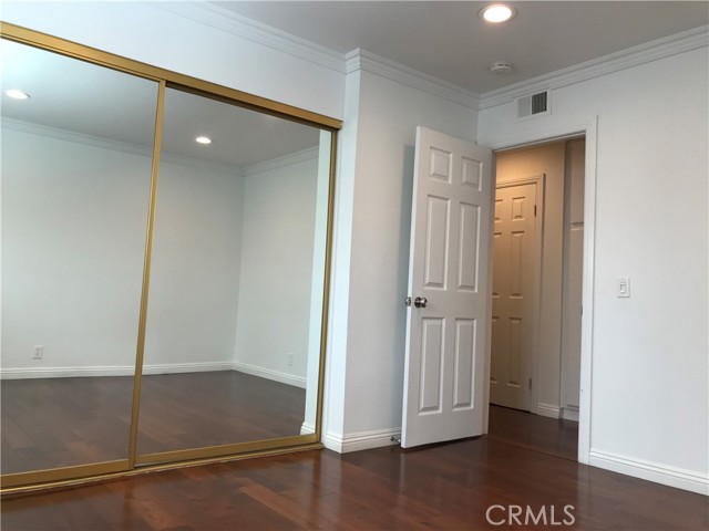 Detail Gallery Image 17 of 24 For 3 Morris Rd, Irvine,  CA 92620 - 4 Beds | 2 Baths