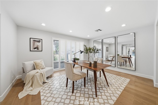 Detail Gallery Image 4 of 68 For 900 Paloma Pl, Fullerton,  CA 92835 - 6 Beds | 3/1 Baths