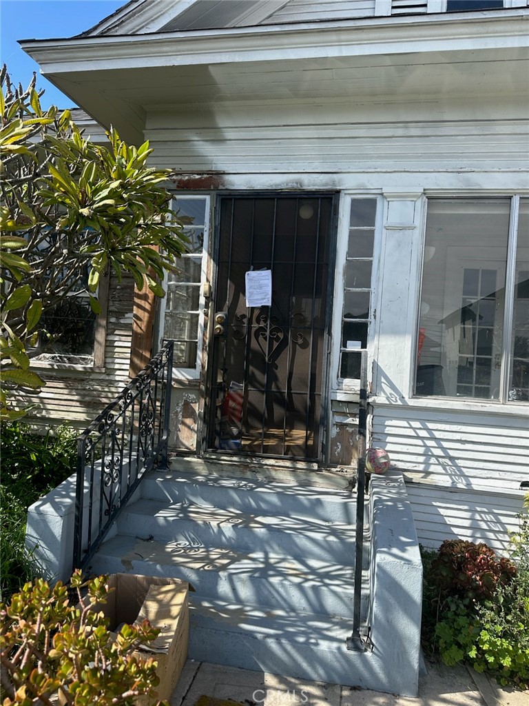 227 W 41st Street