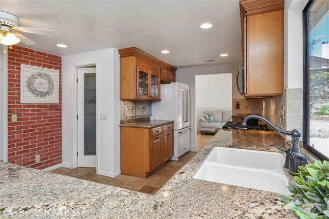 Detail Gallery Image 18 of 60 For 1772 Restful Ct, Simi Valley,  CA 93065 - 4 Beds | 2 Baths
