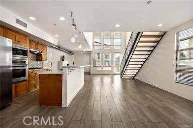 Detail Gallery Image 11 of 30 For 536 Brea Bld, Brea,  CA 92821 - 3 Beds | 3 Baths