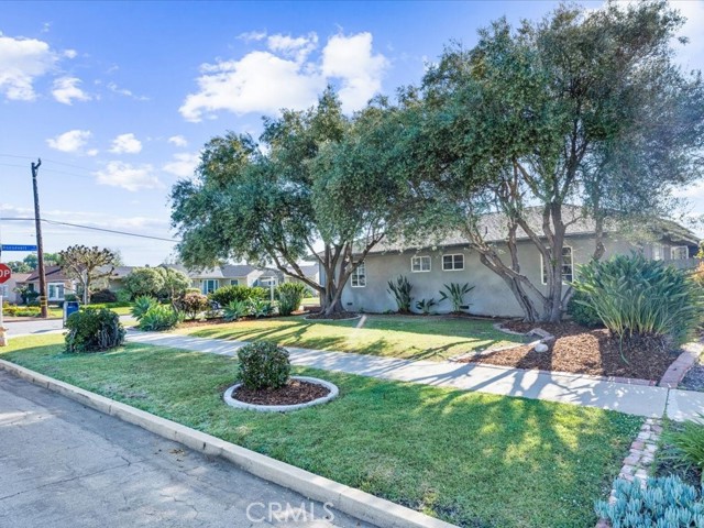 1400 Roosevelt Road, Long Beach, California 90807, 3 Bedrooms Bedrooms, ,2 BathroomsBathrooms,Single Family Residence,For Sale,Roosevelt,DW24056288