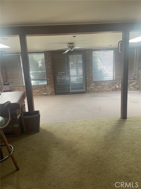 319 Tocino Drive, Duarte CA: https://media.crmls.org/medias/de4fe50d-e5f0-42fe-99df-e12770bad0ce.jpg