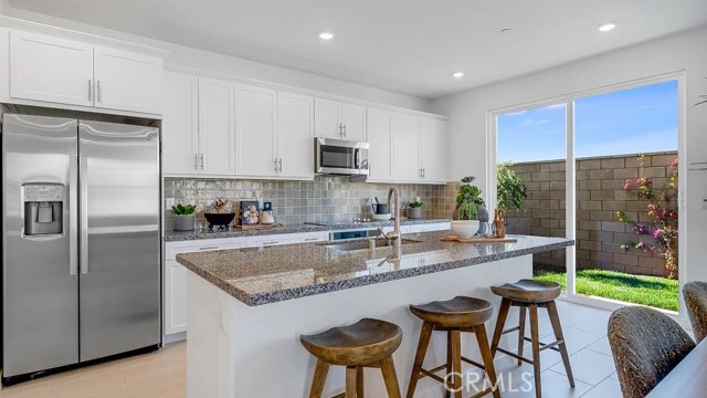 Detail Gallery Image 3 of 17 For 3195 Silo Paseo, Ontario,  CA 91761 - 3 Beds | 2/1 Baths