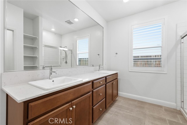 Detail Gallery Image 29 of 47 For 6516 Walkers Glen, Bakersfield,  CA 93313 - 4 Beds | 3 Baths