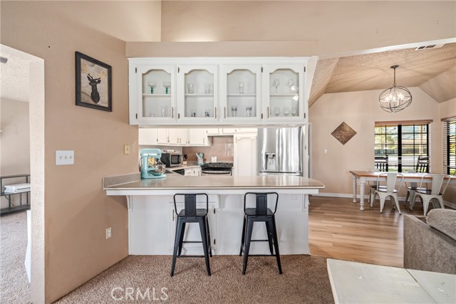 Detail Gallery Image 9 of 45 For 21766 Fox Ct, Tehachapi,  CA 93561 - 3 Beds | 2 Baths