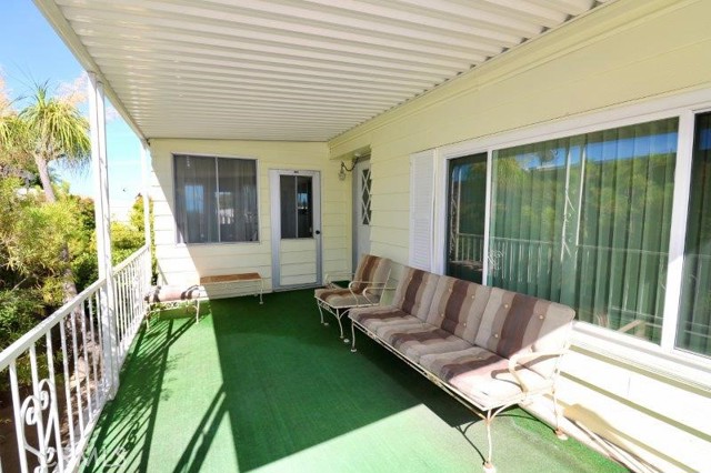 Detail Gallery Image 7 of 49 For 3659 Lake Grove Dr #38,  Yorba Linda,  CA 92886 - 2 Beds | 2 Baths
