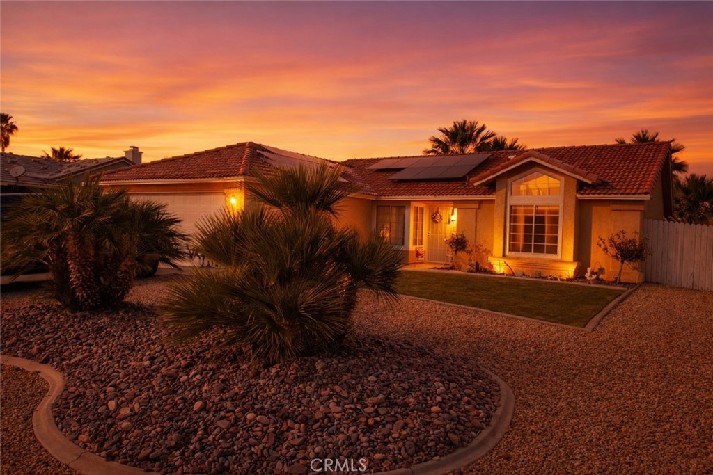 15094 Farmington Street