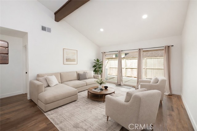 Detail Gallery Image 2 of 46 For 1767 Aspen Village, West Covina,  CA 91791 - 2 Beds | 2 Baths