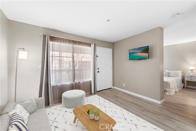 192 S Cross Creek Road, Orange CA: https://media.crmls.org/medias/de532064-d5a4-4ba7-9c8e-0b3dd6827ea1.jpg
