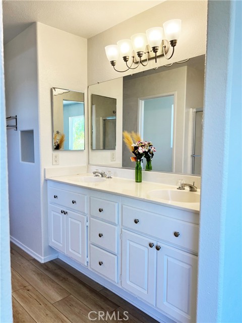39293 Cayman Court, Murrieta CA: https://media.crmls.org/medias/de536b91-3688-4e3f-ab02-fb055793a700.jpg