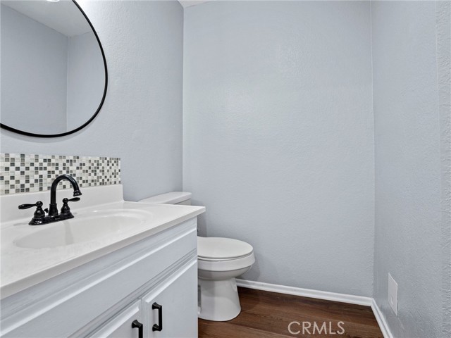 Detail Gallery Image 5 of 17 For 14405 Cerise Ave #29,  Hawthorne,  CA 90250 - 2 Beds | 2 Baths