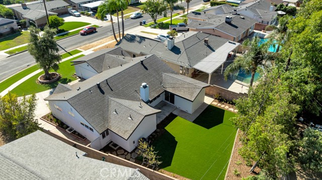 Detail Gallery Image 36 of 39 For 10133 Whitaker Ave, Granada Hills,  CA 91343 - 3 Beds | 3 Baths