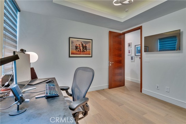 719 1st Place, Hermosa Beach CA: https://media.crmls.org/medias/de54feea-4bc6-4a45-ae12-cbe5d86d22d6.jpg