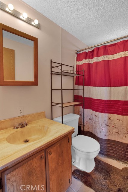 350 S Willow Avenue, Rialto CA: https://media.crmls.org/medias/de55d038-c013-4532-b131-1c6534c03904.jpg