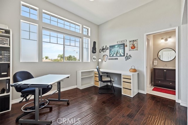 Image 33 of 73 For 982 Big Spring Court