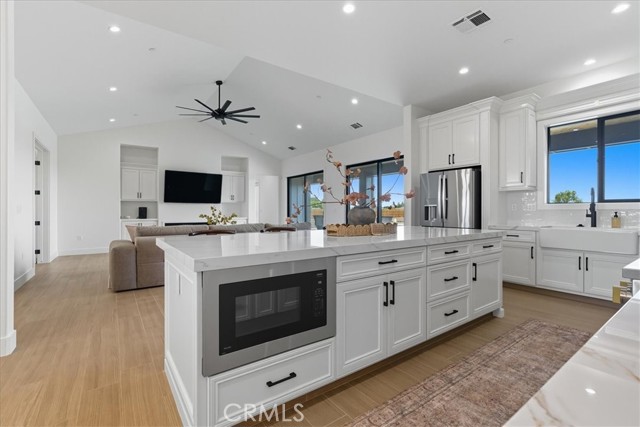 Detail Gallery Image 18 of 75 For 605 S Anderson a Rd, Exeter,  CA 93221 - 7 Beds | 5/1 Baths