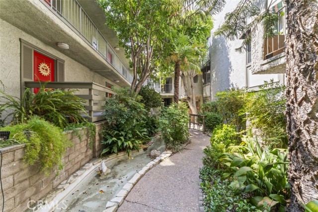 Detail Gallery Image 19 of 25 For 4311 Colfax Ave #222,  Studio City,  CA 91604 - 1 Beds | 2 Baths